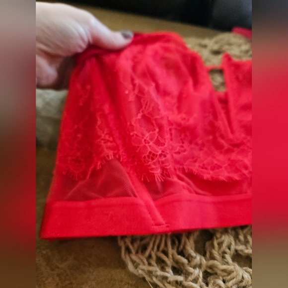 NWT VS Very Sexy unlined strapless- large - Picture 6 of 12